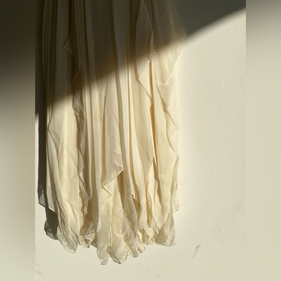 Leanne Marshall Brigitte Wedding Dress - Picture 3 of 14